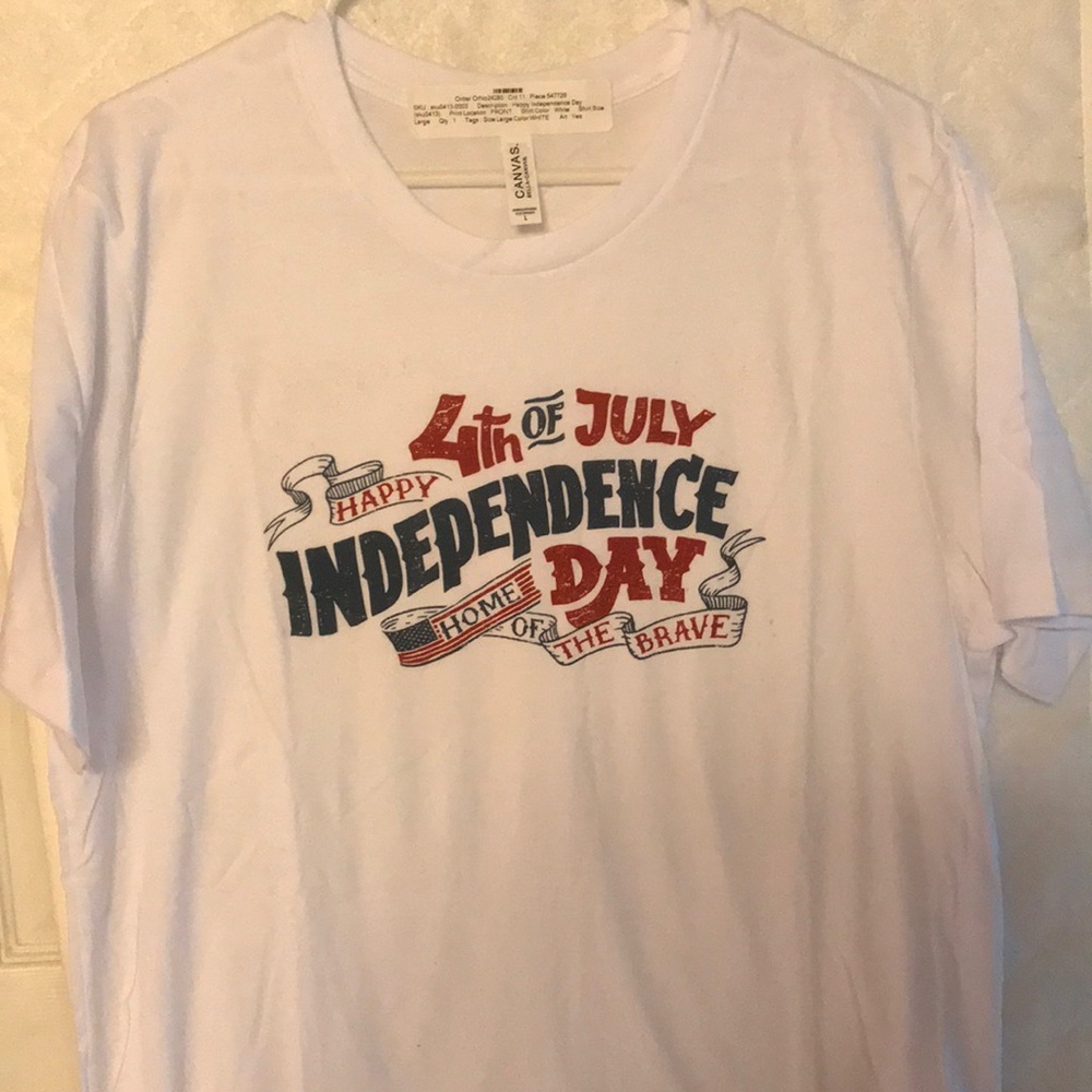 J Elizabeth 4th of July tee NWT